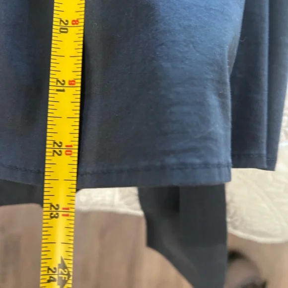 BCBG Max Amira Women's top. Worn twice in perfect condition. A light navy blue. - Picture 4 of 5